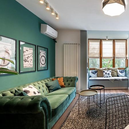 Downtown Retreat: Spacious 2-Br By Unirii Square Bucureşti Eksteriør bilde